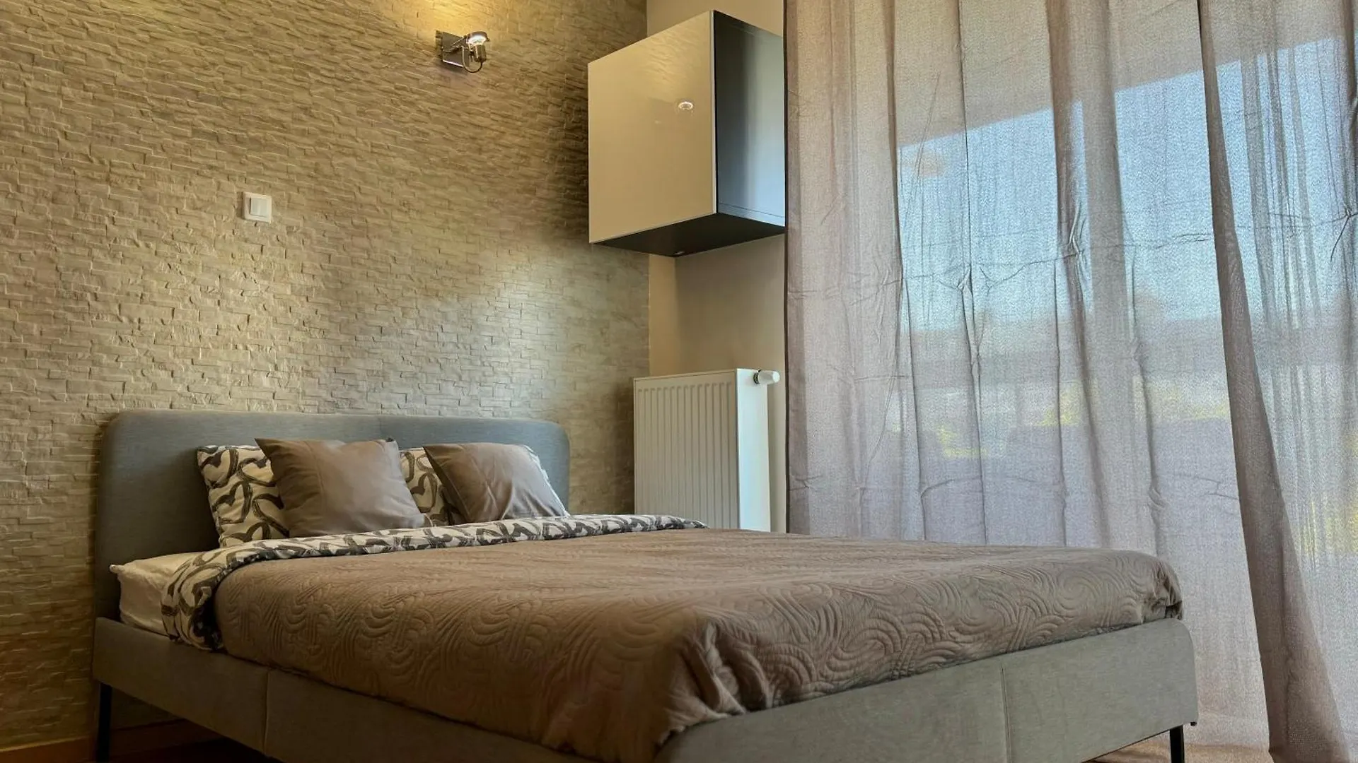 K22 Postepu 10 Chopin Airport Apartment Warsaw